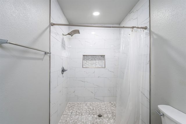 3240 Lipscomb Street, Fort Worth, TX 76110