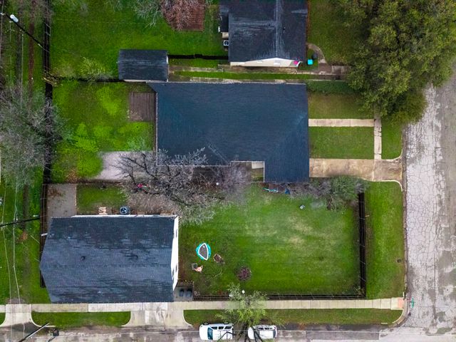 3240 Lipscomb Street, Fort Worth, TX 76110