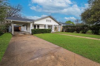 3240 Lipscomb Street, Fort Worth, TX 76110