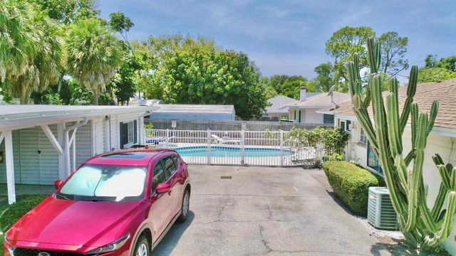 411 PLEASANT STREET, Clearwater, FL 33755