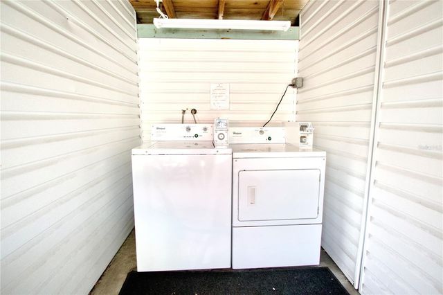 411 PLEASANT STREET, Clearwater, FL 33755