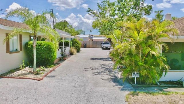 411 PLEASANT STREET, Clearwater, FL 33755