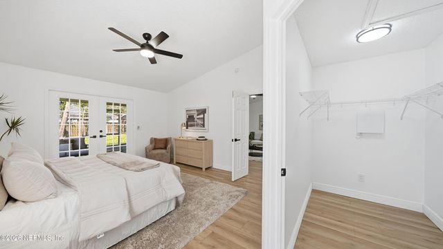2098 FOREST GATE Drive E, Jacksonville, FL 32246