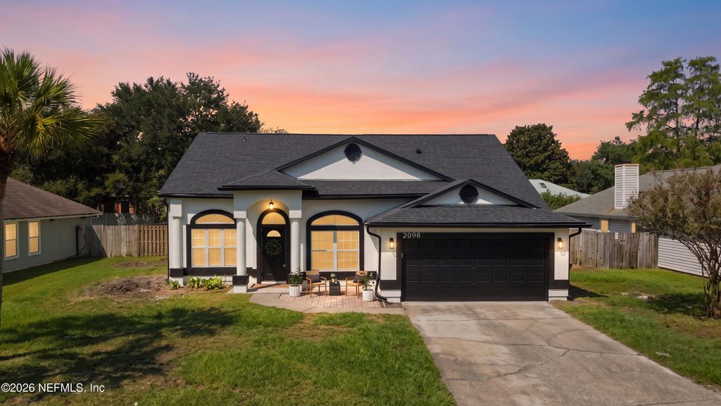 2098 FOREST GATE Drive E, Jacksonville, FL 32246