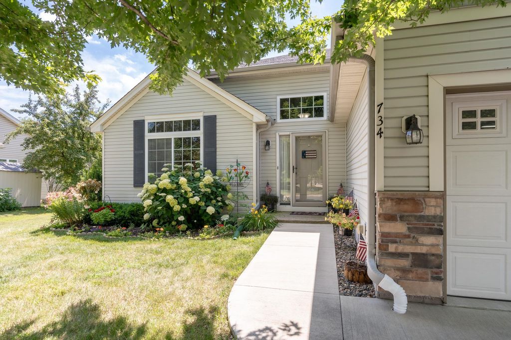 734 7th Street N, Montrose, MN 55363 — photo 3