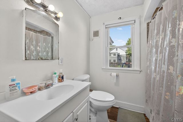 132 Brace Street, Syracuse, NY 13208
