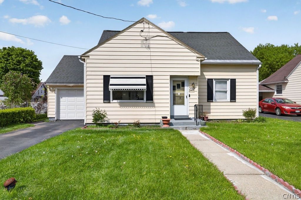 132 Brace Street, Syracuse, NY 13208