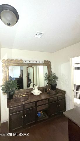3080 W Calle Levante, Tucson, AZ 85746