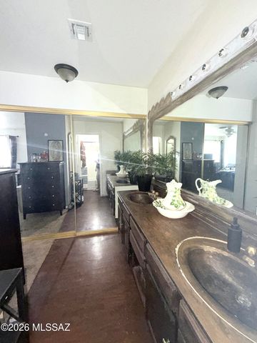 3080 W Calle Levante, Tucson, AZ 85746