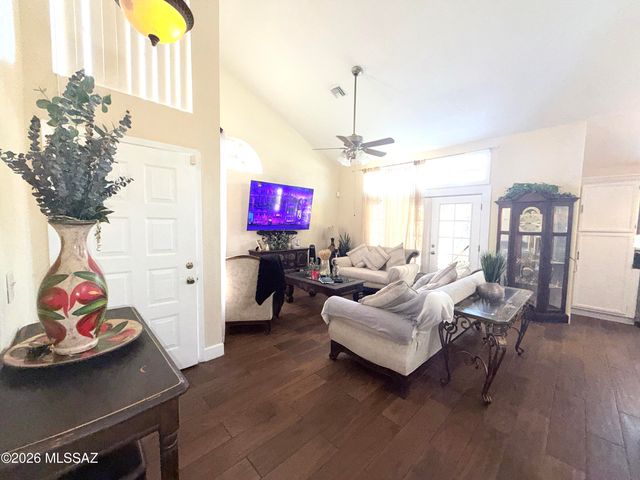 3080 W Calle Levante, Tucson, AZ 85746
