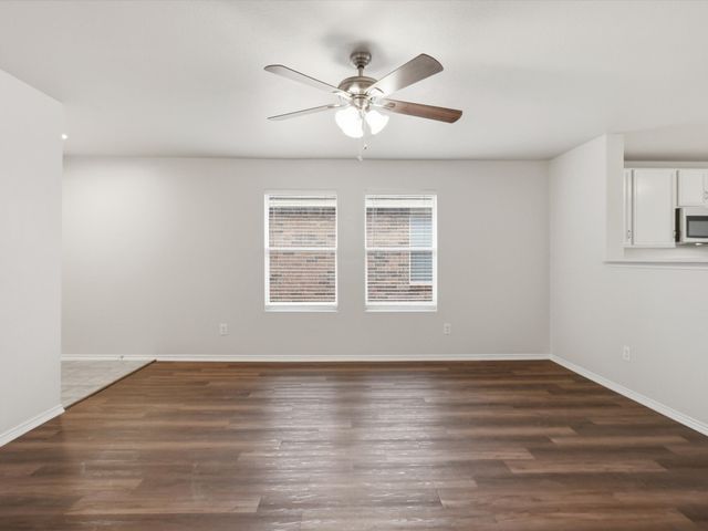 1132 Boxwood Drive, Crowley, TX 76036