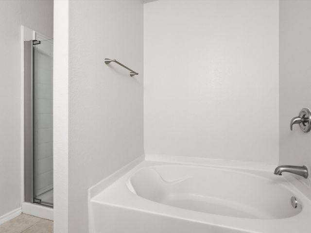 1132 Boxwood Drive, Crowley, TX 76036