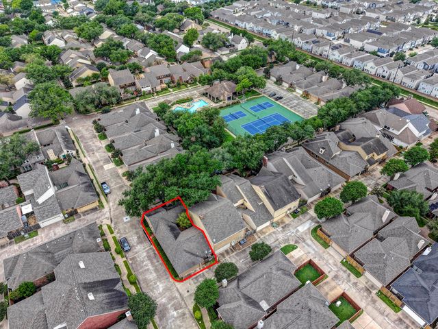 9943 Kemp Forest Drive, Houston, TX 77080