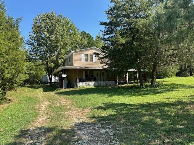 540 Rolling Oak Dr, Big Sandy, TN 38221