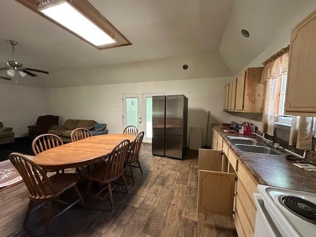 540 Rolling Oak Dr, Big Sandy, TN 38221