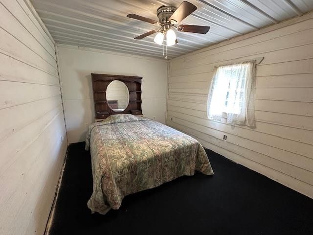 540 Rolling Oak Dr, Big Sandy, TN 38221