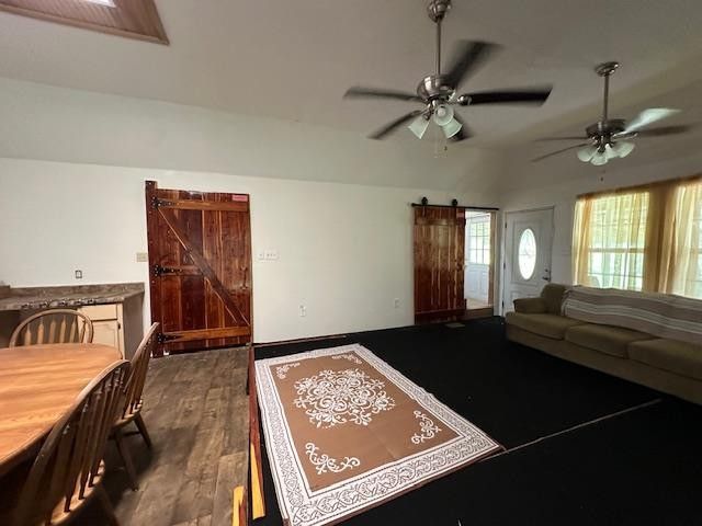 540 Rolling Oak Dr, Big Sandy, TN 38221