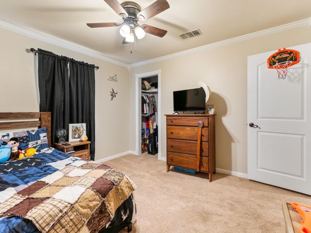 319 County Road 912a, Brazoria, TX 77422