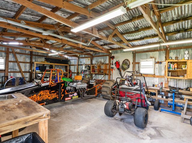 319 County Road 912a, Brazoria, TX 77422