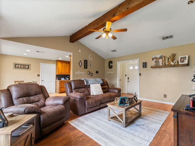 319 County Road 912a, Brazoria, TX 77422