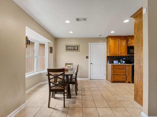 319 County Road 912a, Brazoria, TX 77422