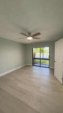 4525 PARK LAKE TERRACE S 4525, Bradenton, FL 34209