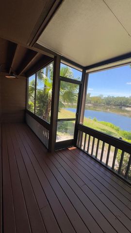 4525 PARK LAKE TERRACE S 4525, Bradenton, FL 34209