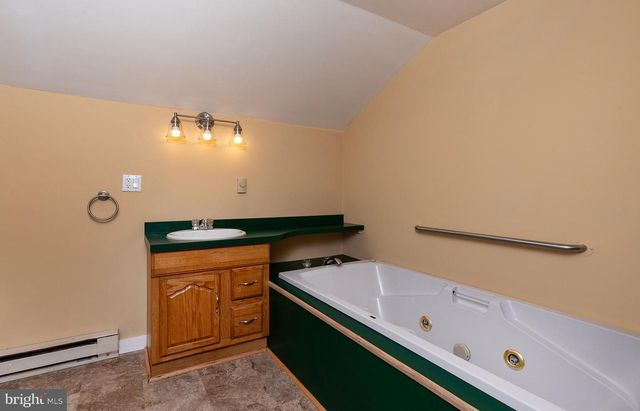 355 E HIGH ST, Middletown, PA 17057