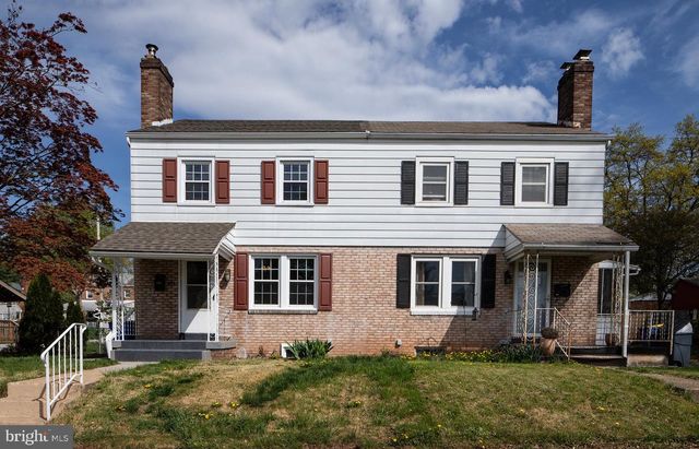 355 E HIGH ST, Middletown, PA 17057