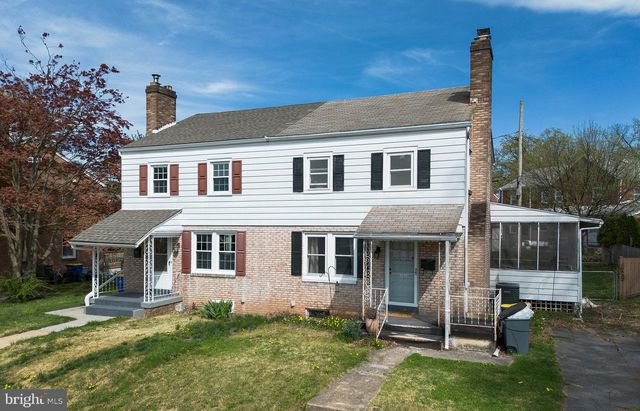 355 E HIGH ST, Middletown, PA 17057