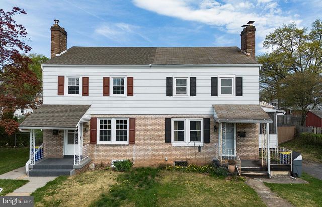 355 E HIGH ST, Middletown, PA 17057