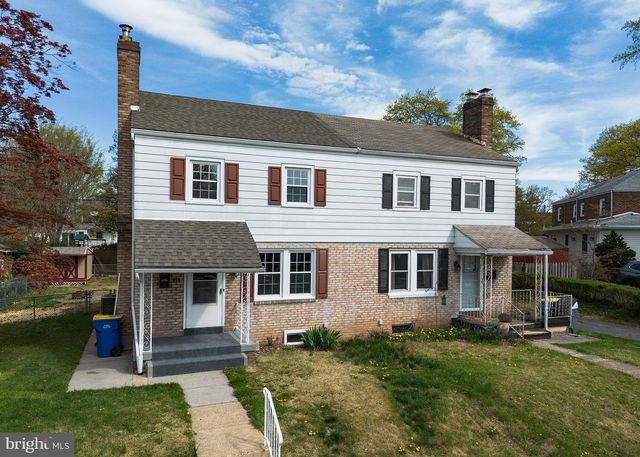 355 E HIGH ST, Middletown, PA 17057