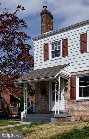 355 E HIGH ST, Middletown, PA 17057