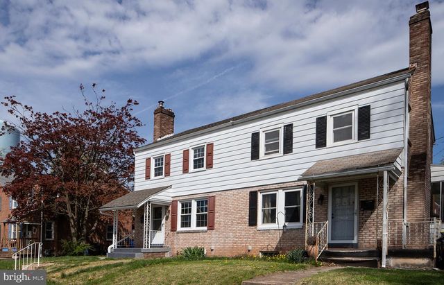 355 E HIGH ST, Middletown, PA 17057