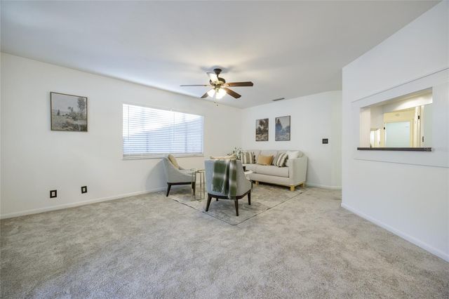 8476 NW 37TH DRIVE, Gainesville, FL 32653