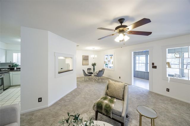 8476 NW 37TH DRIVE, Gainesville, FL 32653