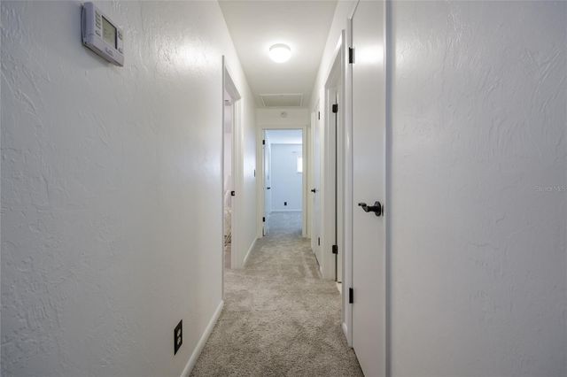 8476 NW 37TH DRIVE, Gainesville, FL 32653