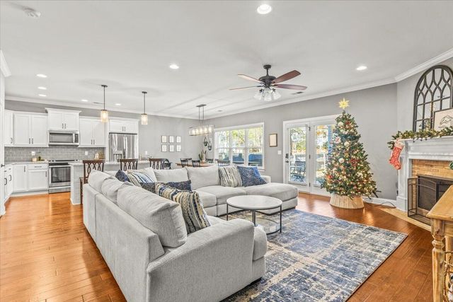 8043 Slugger Way, Chattanooga, TN 37421