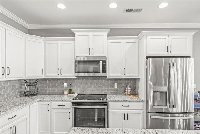 8043 Slugger Way, Chattanooga, TN 37421