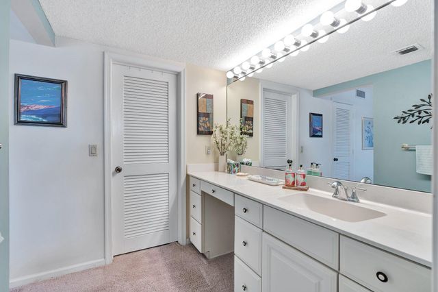 16913 Waterbend Drive 162, Jupiter, FL 33477