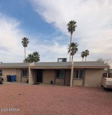 8226 W MONTECITO Avenue, Phoenix, AZ 85033
