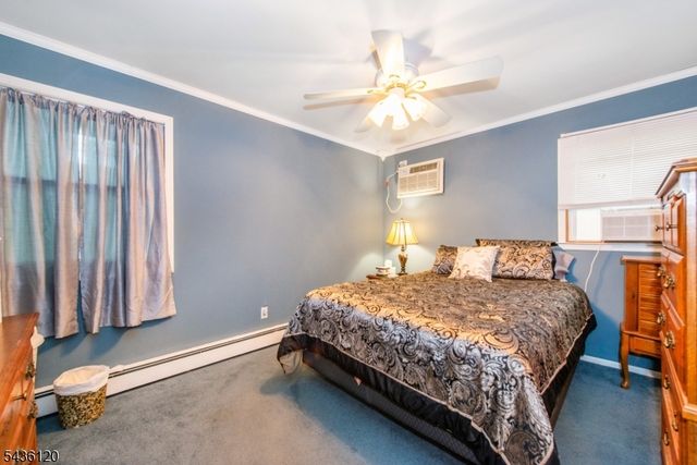 325 Conklintown rd, Ringwood Boro, NJ 07456