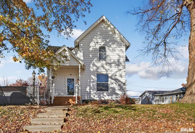 919 9TH Avenue, Fulton, IL 61252