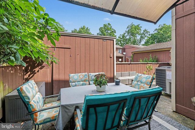 223 LEE CT, Enola, PA 17025