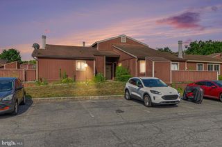 223 LEE CT, Enola, PA 17025