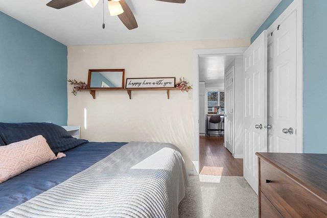 831 SUNNY LANE, Green Bay, WI 54304