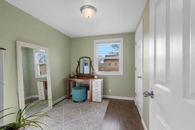 831 SUNNY LANE, Green Bay, WI 54304