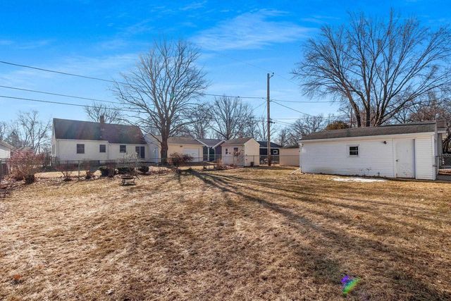 831 SUNNY LANE, Green Bay, WI 54304