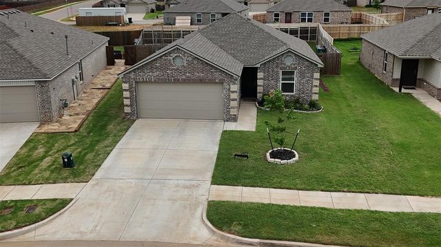 9812 Saddle Drive, Yukon, OK 73099