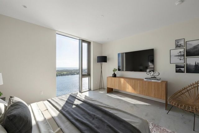 200 Arkona Court 2203, West Palm Beach, FL 33401